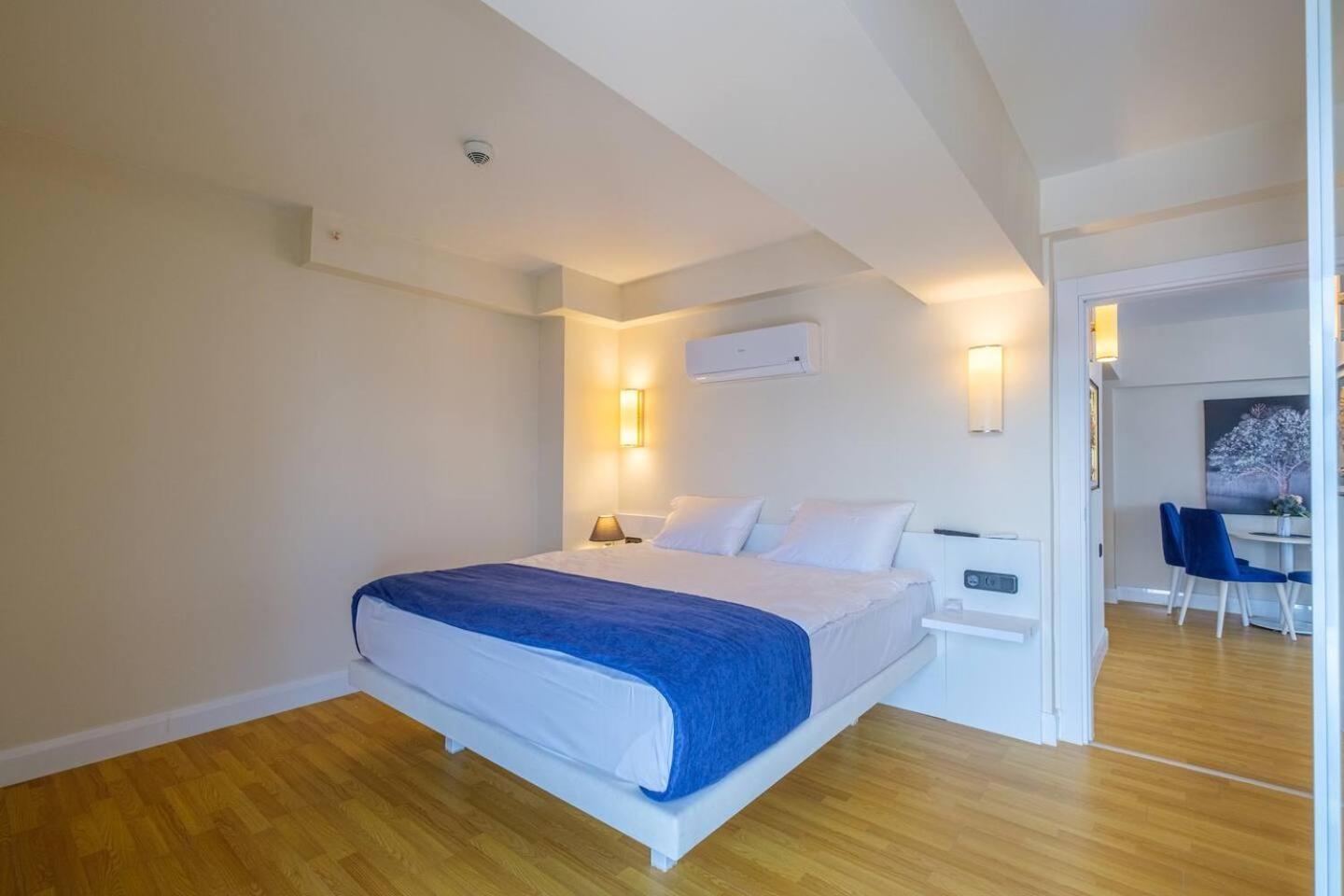 Luxury Orbi City Sea View Aparthotel Batoumi Extérieur photo