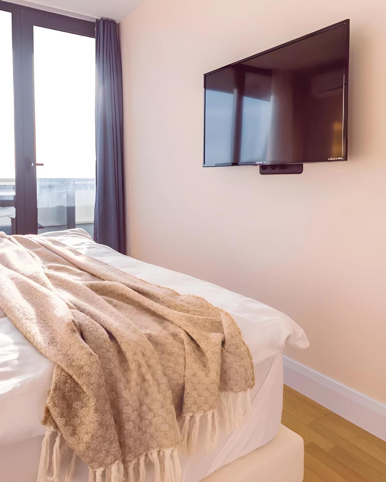 Luxury Orbi City Sea View Aparthotel Batoumi Extérieur photo