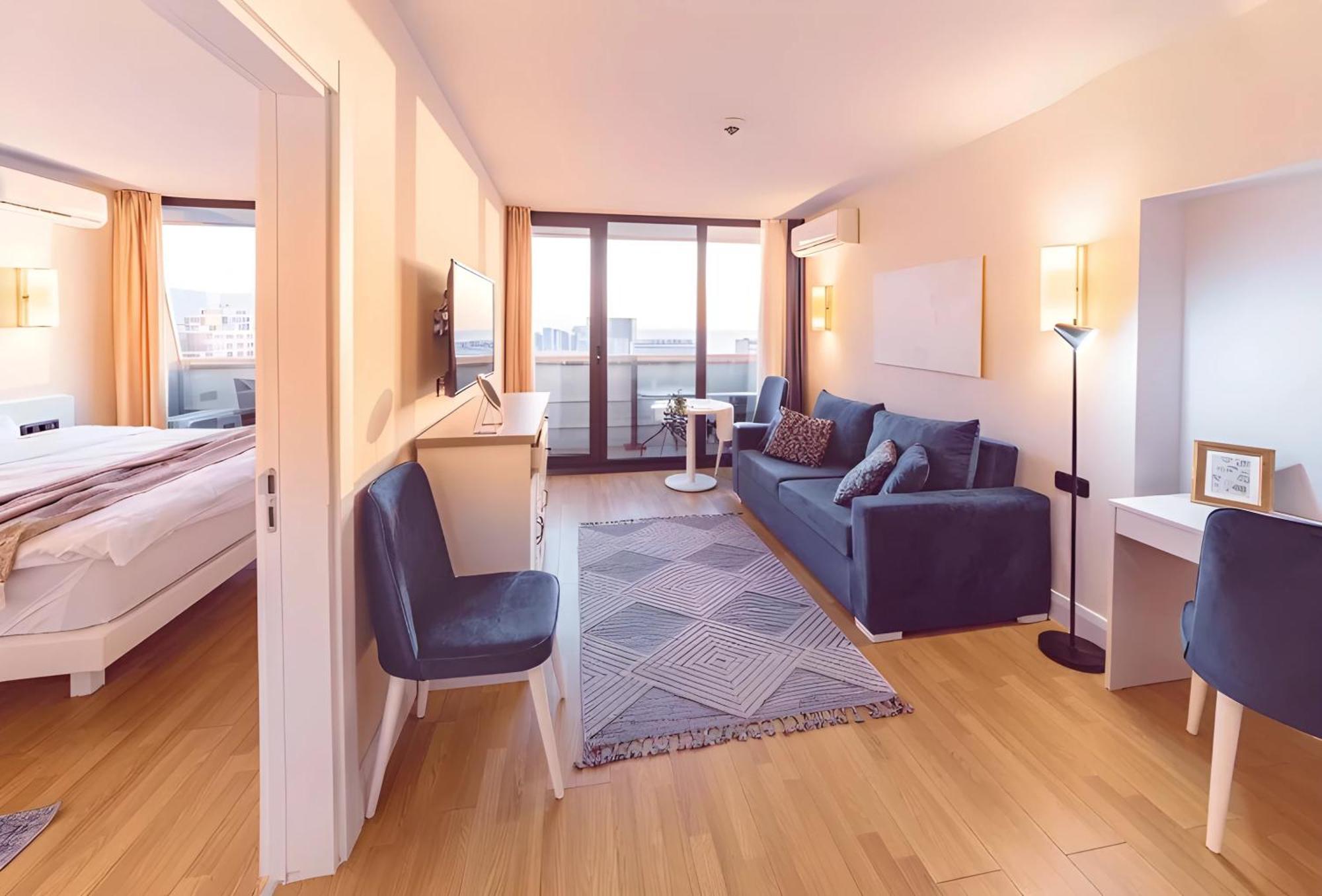 Luxury Orbi City Sea View Aparthotel Batoumi Extérieur photo